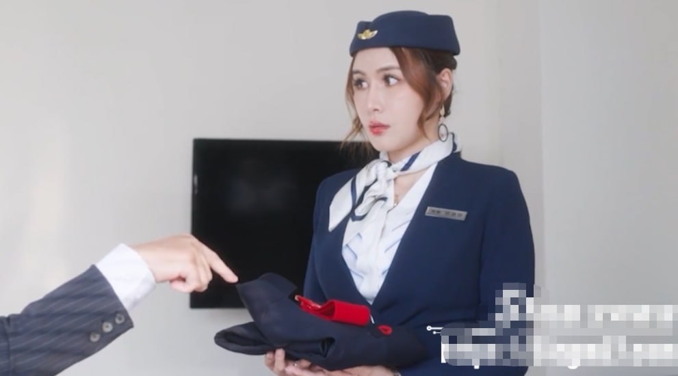 孕妇做爰奶水狂喷メイリン モデルコレ
